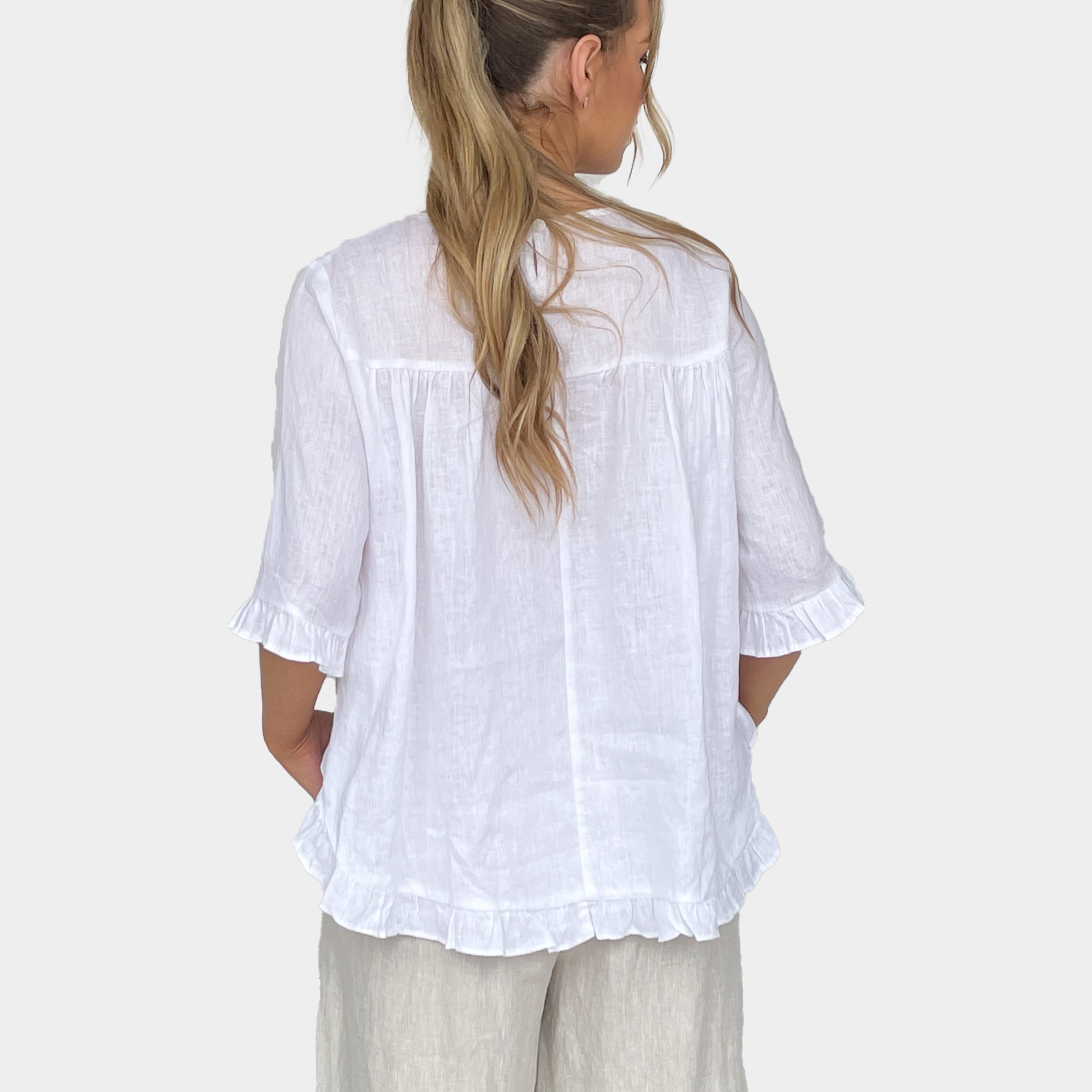 Stacey White Linen Top 🐰