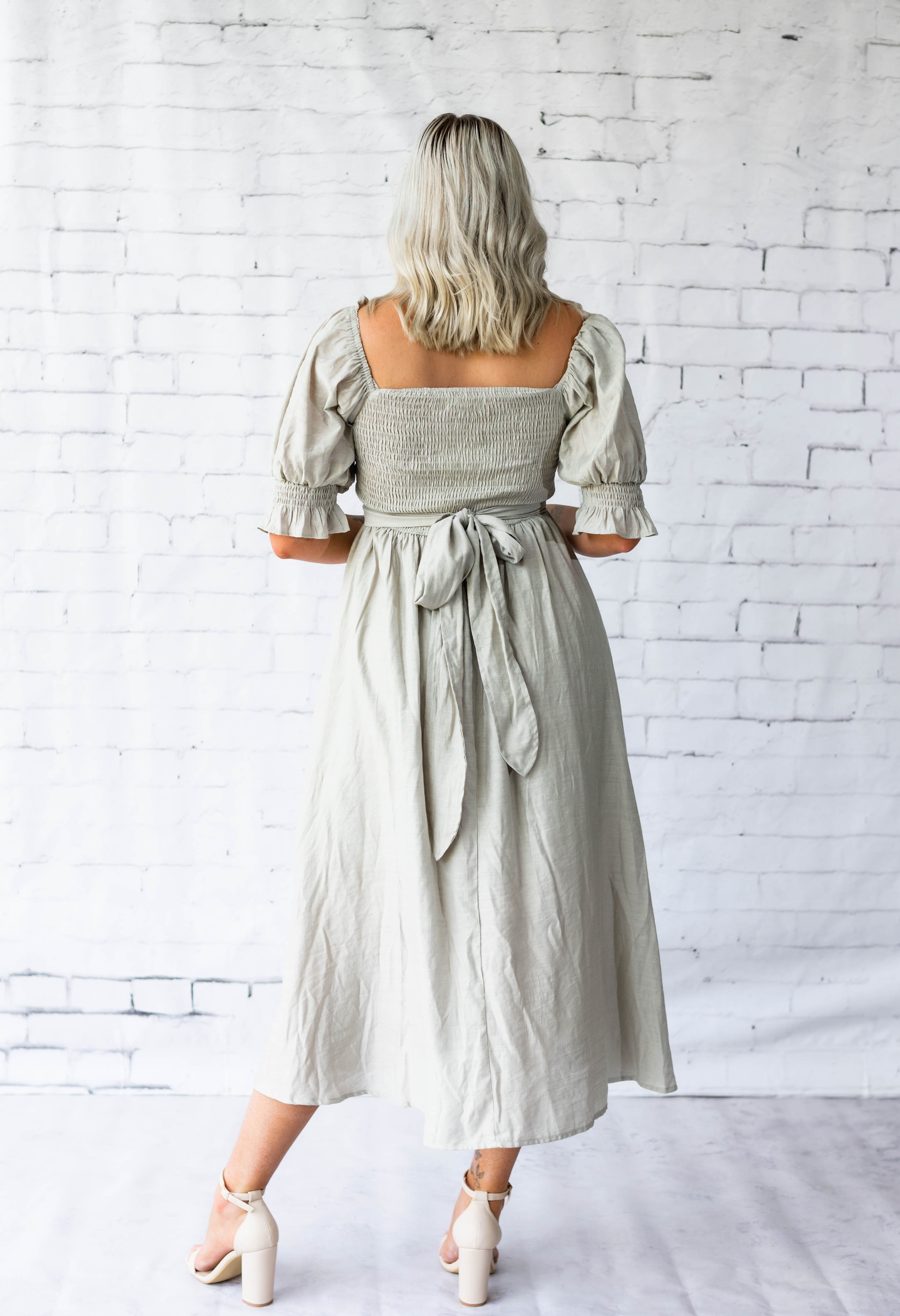 Savannah Midi Dress - Sage H0424-1