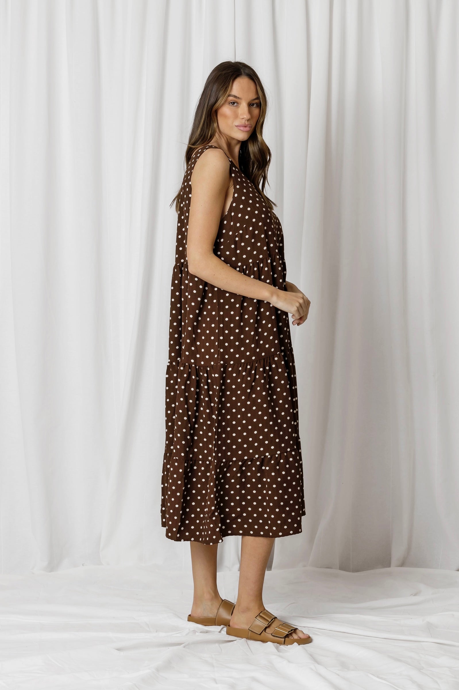 MOLLY POLKA DOT TIERED MIDI DRESS - CHOCOLATE 🐰