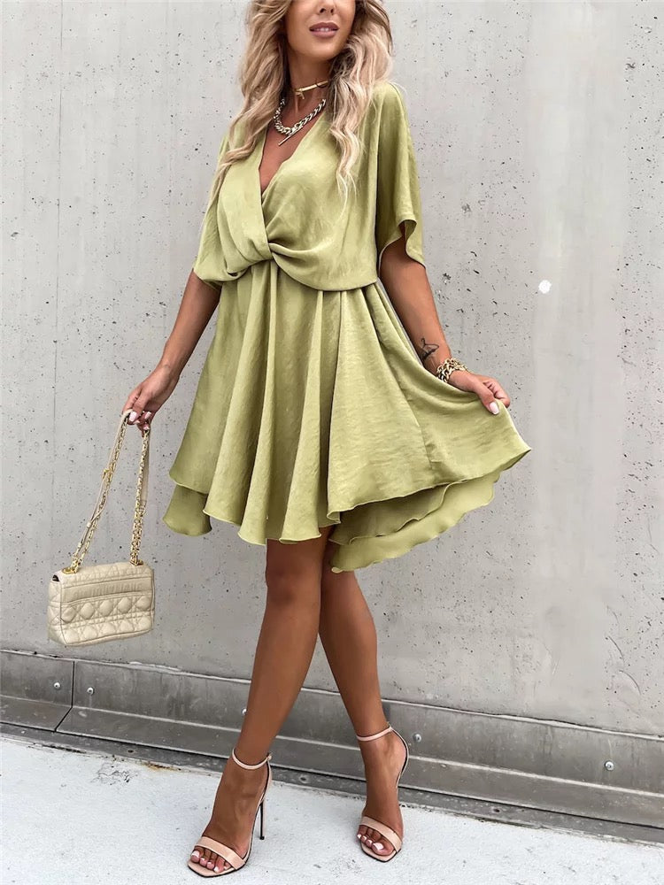 VICKY DRESS- LIGHT GREEN 🐰