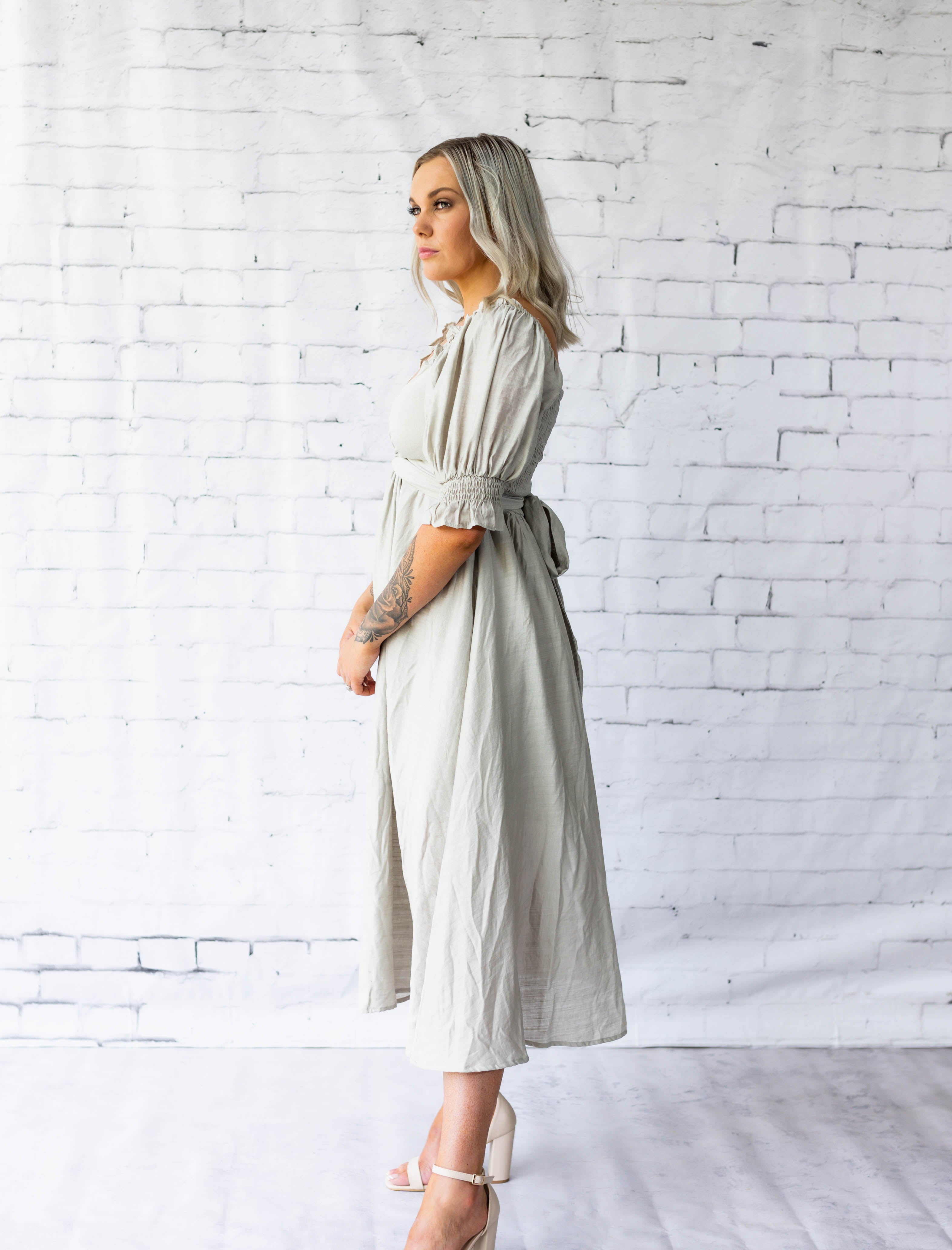 Savannah Midi Dress - Sage H0424-1